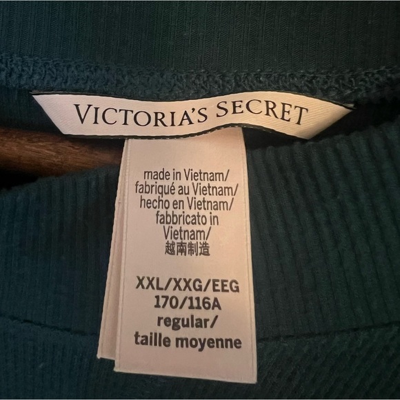 Vintage Victoria Secret Over Sized Short Sleeve XXL - Picture 5 of 5